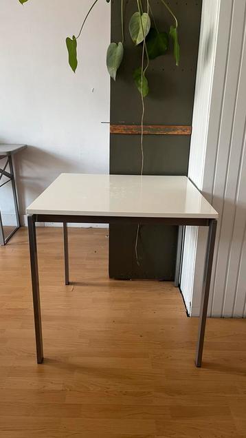 Tafel ikea mella vierkant