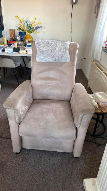 Electr. Dames en heren fauteuils