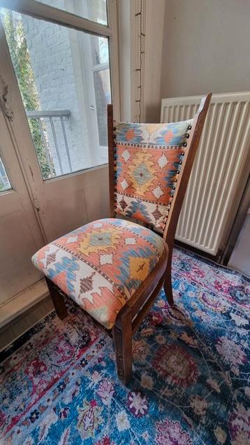 Gratis kleurrijke stoel