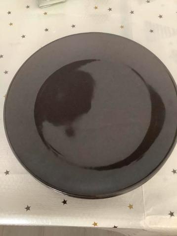Gratis ophalen 3 borden zwart.