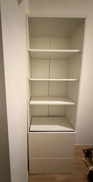 Boekenkast met lade en deurtje