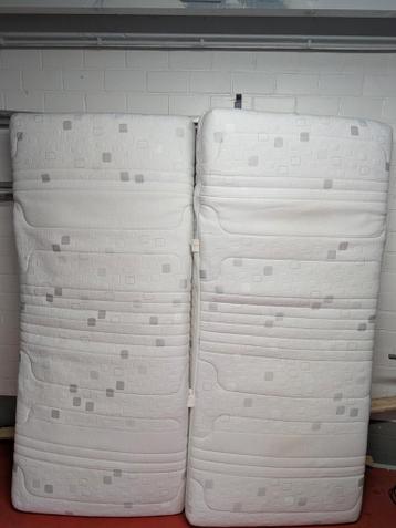 2x Dikke matrassen van goede kwaliteit