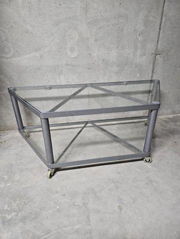 Glazen salontafel met wieltjes - gratis af te halen