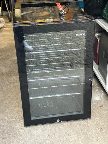 Husky koelkast 2 stuks zwart, glazen deur - GRATIS