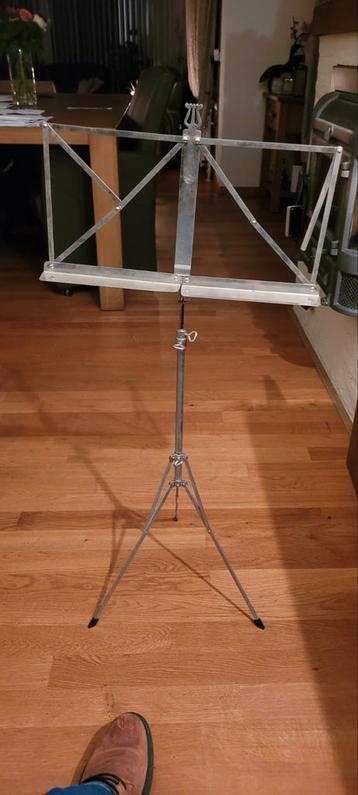 Muziekstandaard - Gebruikt