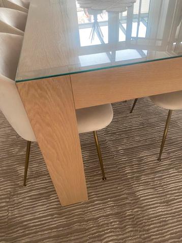 Eettafel met gehard glas. Gratis ophalen, moet ruimte maken!