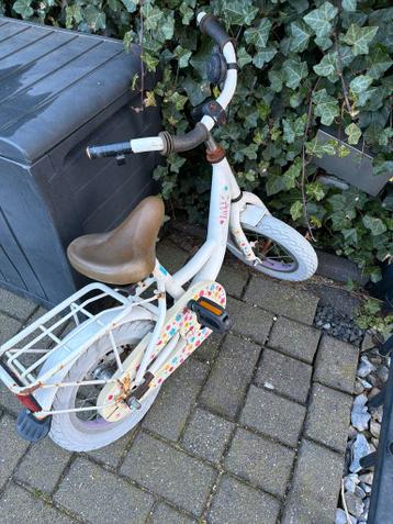 Kinderfiets wit met bloemetjes