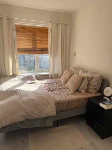 GRATIS Ikea bed 140 x 200 SLATTUM MOET WEG!!!