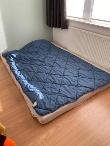 Gratis tweepersoonsmatras af te halen