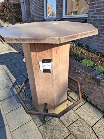 gratis op halen bartafel moet snel worden opgehaald