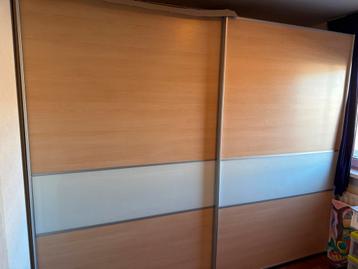 Schuifdeurkast gratis af te halen in Heerhugowaard