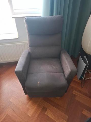 Comfortabele stoel, uitklapbaar