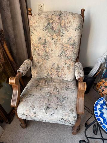 Gratis - Klassieke fauteuil met bloemenprint