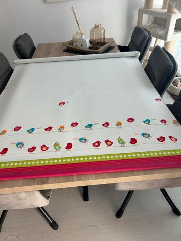 Gratis! Lief! Rolgordijn met vrolijke vogeltjes 120x190