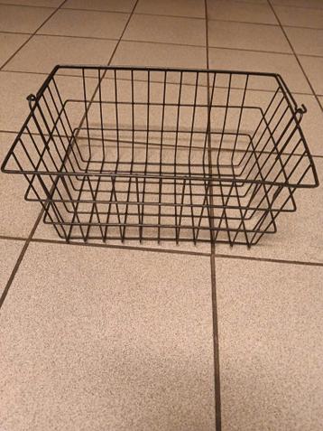 Zwarte metalen draadmand - multifunctioneel