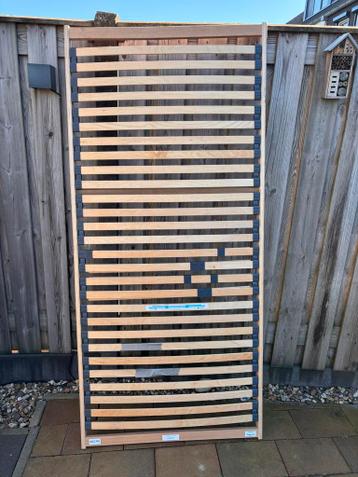 Gratis lattenbodem 90x200 - direct ophalen!