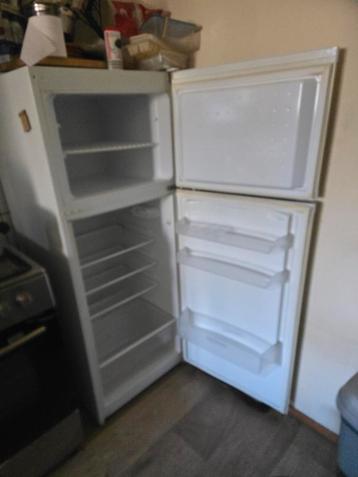 Gratis af te halen. Koelvriescombinatie, prima werkend.