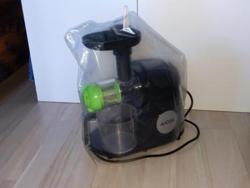 Fruit Jucer - Slow jucing (efficient)