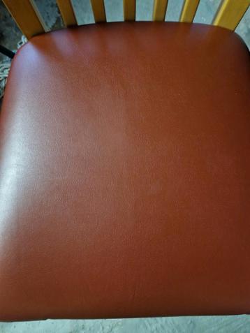 Gratis stoelen 4 stuks