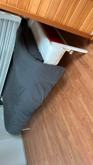 1 persoons bed incl matras GRATIS