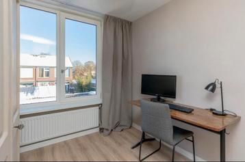 Compact bureau met stoel - Ideaal voor thuiswerken