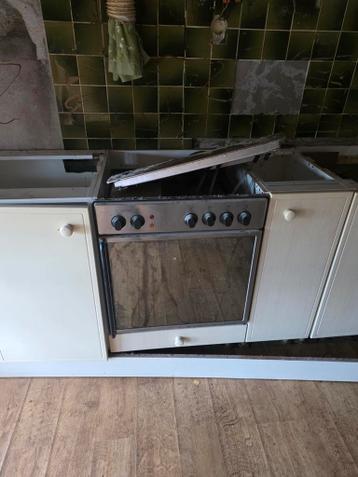 Gratis electrische oven en fornuis