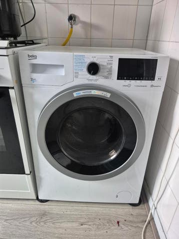 Beko HTV7733XW0I Was-droogcombinatie 4 jaar oud
