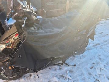 Origineel Sym beenkleed - Bescherming tegen weer en wind