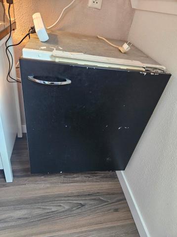 Gratis inbouw vriezer (oud model) - Ophalen in Monster