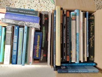 Diverse boekenverzameling - gratis ophalen