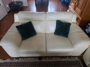 GRATIS crèmekleurige banken