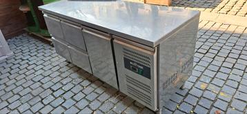 Gratis oud ijzer.  Defecte koeling