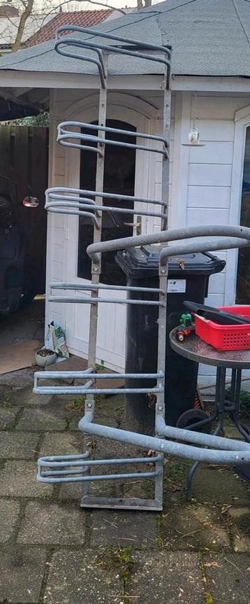 Fietsenrek, gratis aftehalen