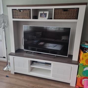 Complete Woonkamerset: TV-kast, Salontafel & Eettafel