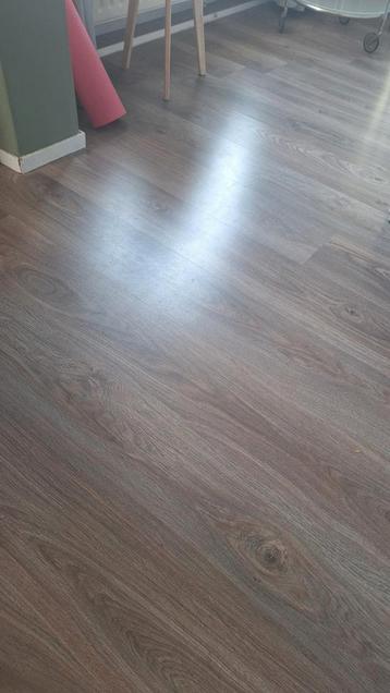 Laminaatvloer - ca. 25m2