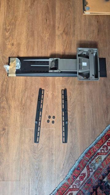 Vogel's TV Muurbeugel - Zo goed als nieuw!