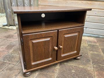 TV Kastje Donker Eiken Gratis Ophalen