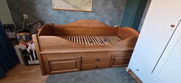 Kajuitbed 90x200 met veel bergruimte