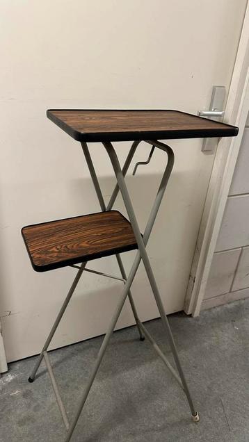 Projector-tafel 106 hoog