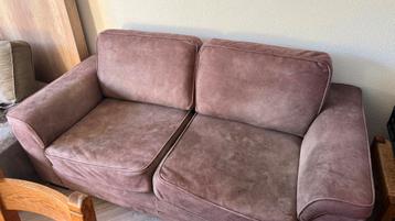 Tweezitsbank in bruin/roze stof