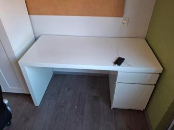 Wit bureau met lade en kastje - Ideaal voor thuiswerkplek