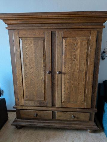 Eikenhouten kast gratis ophalen