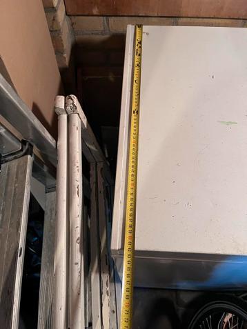 GRATIS AFHALEN! // Witte vrieskist met twee compartimenten