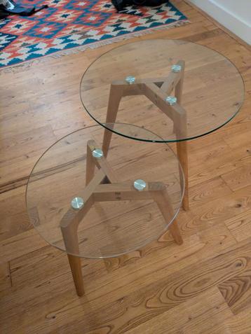 Salontafel met glazen blad (reparatie nodig)