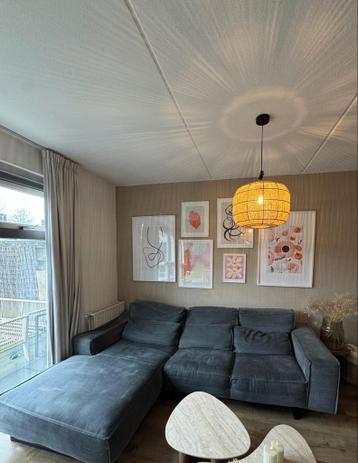 Grijze hoekbank gratis op te halen(leuning rechts kapot)