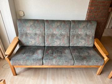 Banken en stoelen GRATIS OPHALEN