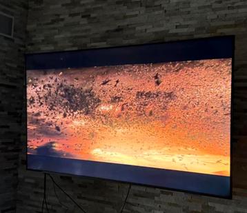 Gratis Hisense LED TV 120 inch (excl. beugel)