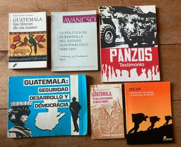 24 Boeken over Guatemala