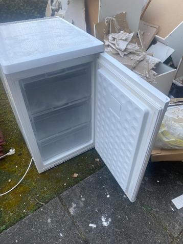 Vriezer - gratis af te halen