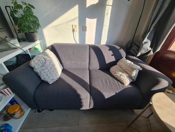 Gratis 2 persoons bank graag Z.S.M ophalen.